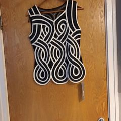 Dunnes Stores Classic Sleevless  Top. S.14.  B.N.W.T.