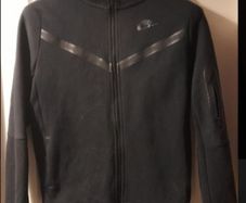 Boys nike track....BARGAIN