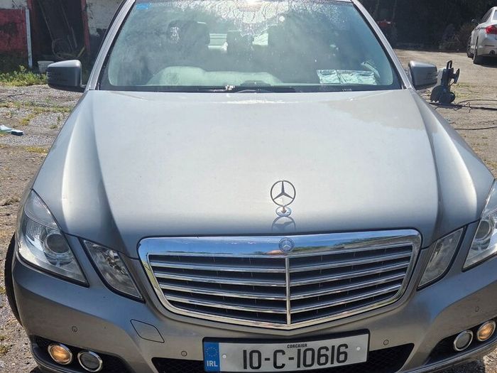 Mercedes-Benz E-Class 2010