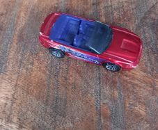Die cast Matchbox 99 Mustang