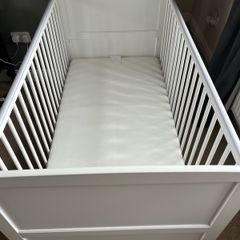Baby Elegance Travis cotbed and mattress
