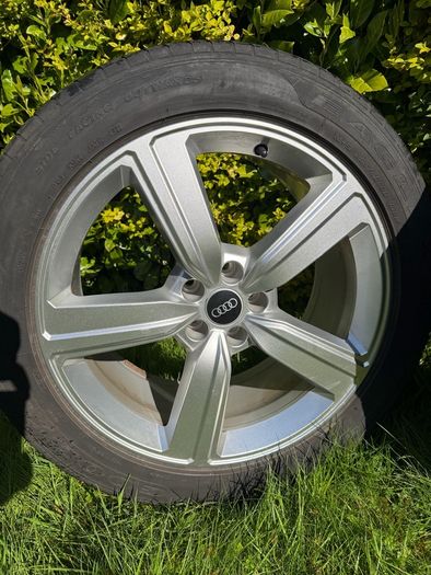 Set Of 4 R20 Audi Alloy Wheels With Tyres  2023  Good Condition