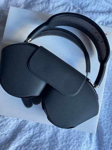 Air Pods Pro Max