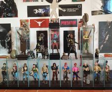 13 JoyToy 1/18 UV coated stackable figure display cases