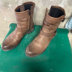 Easter clear out ! Dainese size 6 boots ,  Spada textile trousers , knee and hip protection .
