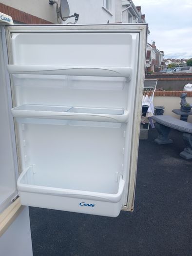Fridge freezer