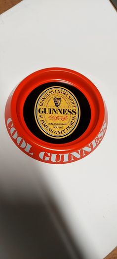 Very rare Guinness belfast metal ashtray,,from late 70s ,early 80s,,,,,few marks on rim, with age,overall excellent condition,,price includes post to anywhere in Ireland thank you,see pictures for condition,,take as is ,new old stock .