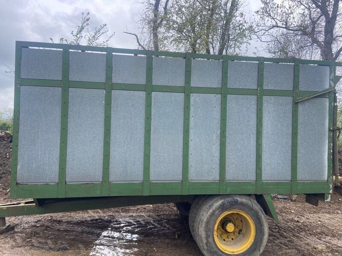 Cattle trailer 14ft x8