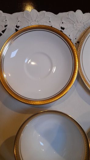 Aynsley Elizabeth tea trio