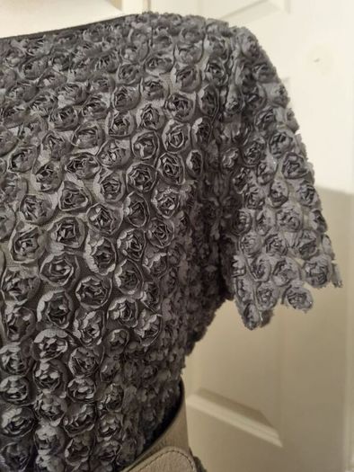 ELVI, rose textured dress