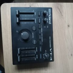 Roland VT-4 Voice transformer