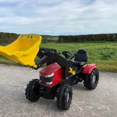 rollyFarmtrac Massey Ferguson pedal tractor - as new