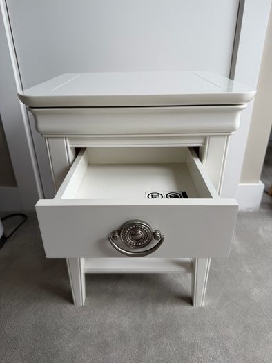 Pair of EZ Living White Bedside Lockers / Nightstands