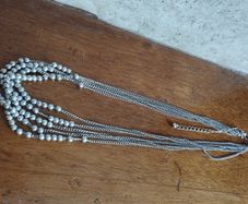 Vintage Silver Tone Necklace.