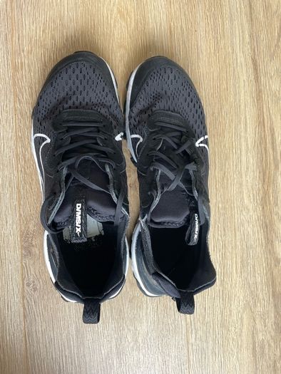 nike  black D/MS/X react