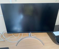 LG Monitor