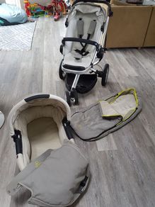 Quinny Buzz buggy and carry cot