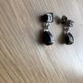 Black drop earrings Image 4