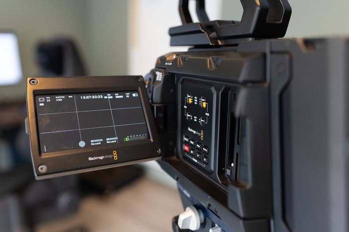Blackmagic URSA Mini Pro G2 - EF