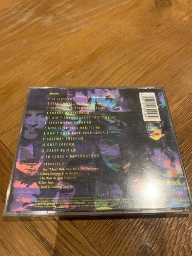 Daryl Hall & John Oates / Change of Season