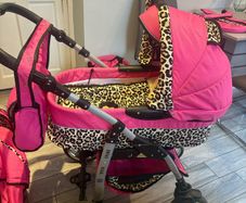 3 in one pink and leopard print pram