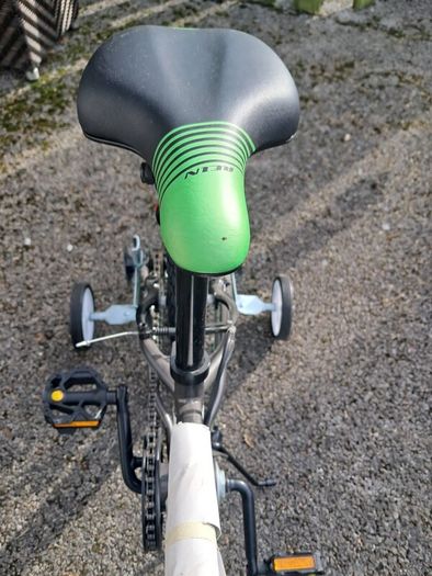 16 inch children's bicyle Brand New