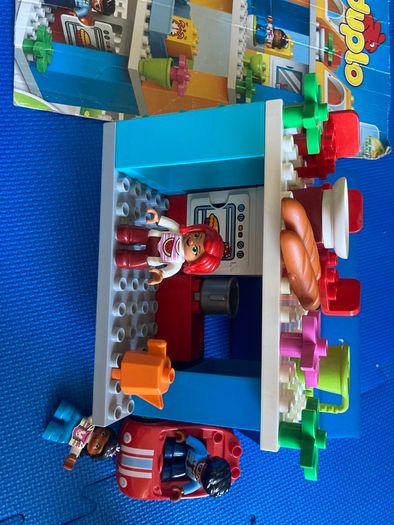 Lego Duplo Set 10835 A Family House Playhouse Dollhouse