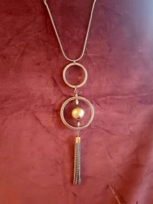 Long two-tone and tassel necklace