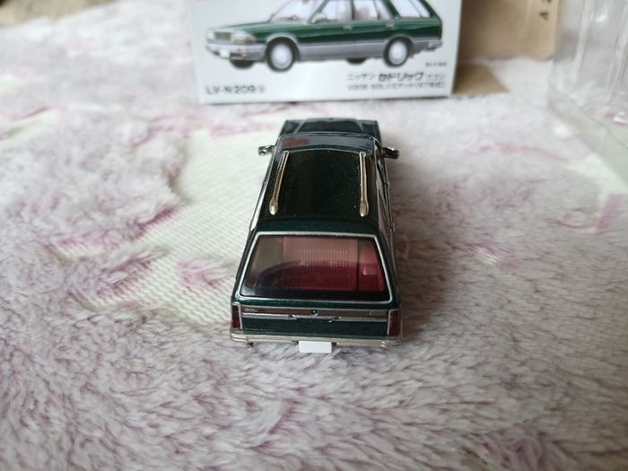 Tomica Limited Vintage Neo Lv-n209b Nissan Cedric Wagon V20e Sgl Limited