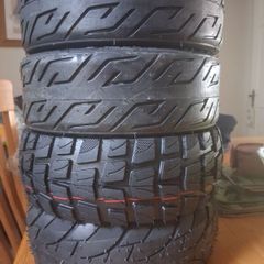 escooter 10 inch only the two top ones left ATM street tires