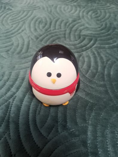 Xmas penguin candle