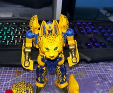 Hasbro Transformers Vintage Beast Wars Re-issue maximal cheetor action figure