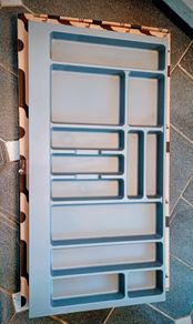 Cutlery tray