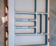 Cutlery tray