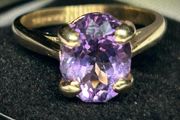 Rich 9ct Gold Amethyst Ring