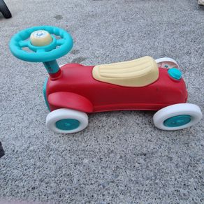 Clementoni Ride on