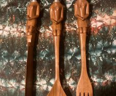 african hand craved cutely free postage