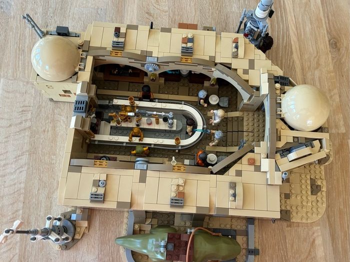 Lego Star Wars Mos Eisley Cantina 75290