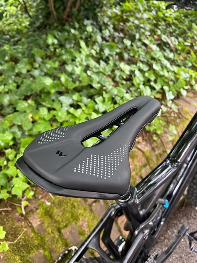 Mondraker Dune Carbon R