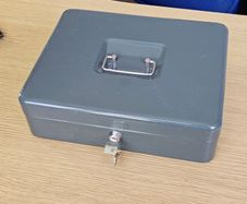 Steel Cash box Large grey money safe lockable cashbox