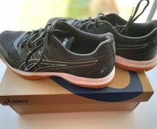 ASICS Indoor Badminton Shoes
