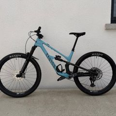 Canyon Spectral CF8 2026