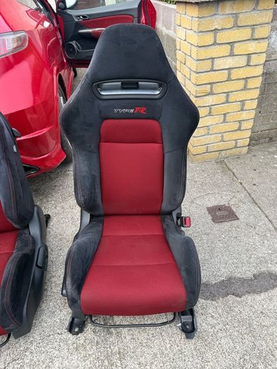 Civic Type R seats FN2
