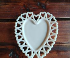 glass heart shaped dish