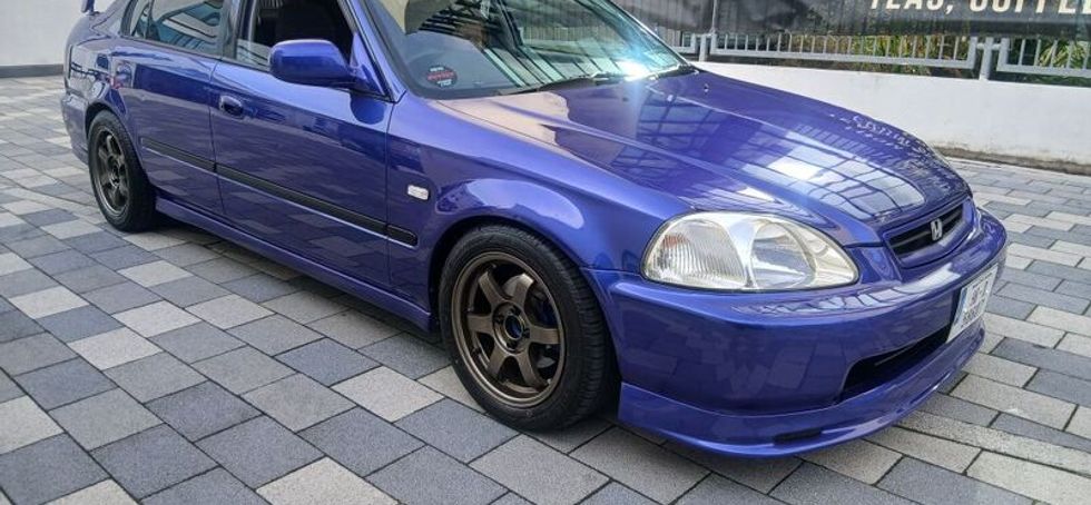 Honda Civic ej9 saloon
