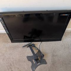 Normende 32 inch TV and bracket