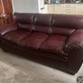 3 and 2 seater suite of furniture Image 4