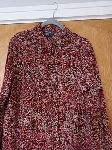 Blouses X 2.   S. 14 & L .