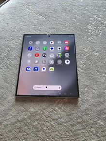 Samsung galaxy fold 6 - Read ad