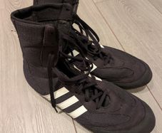 Boxing shoes size 9.5 - LIKE NEW